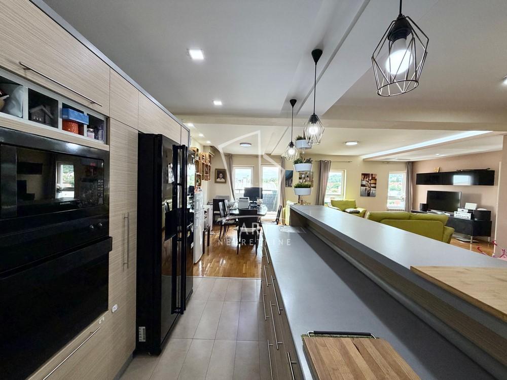 Slika 6 - Đevđelijska, Četvorosoban stan na prodaju, 157m2, 375.000€