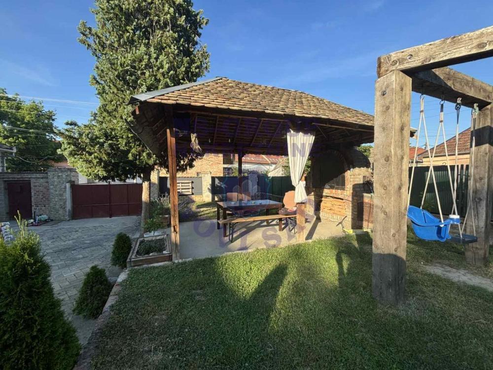Glavna slika - Kuća na prodaju, 118m2, 257.500€