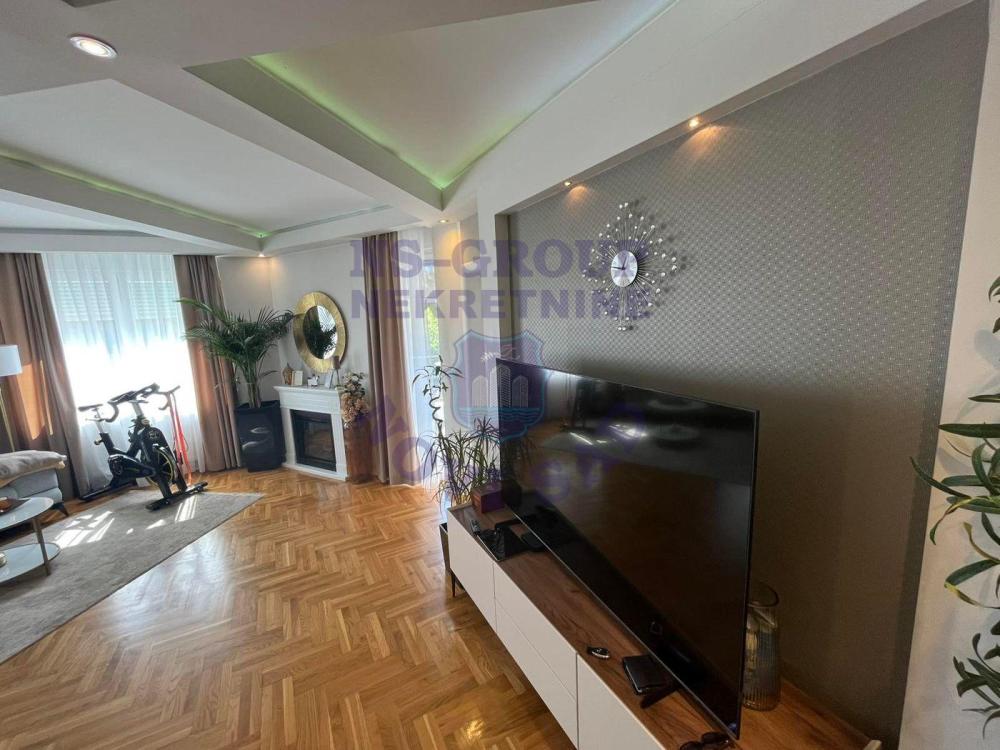 Slika 1 - Trosoban stan na prodaju, 77m2, 242.050€