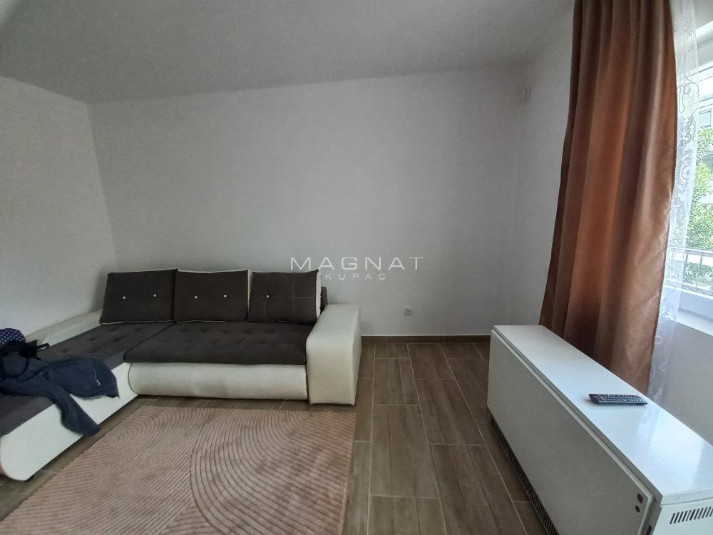 Slika 1 - Mojkovačka, Jednosoban stan za izdavanje, 38m2, 400€