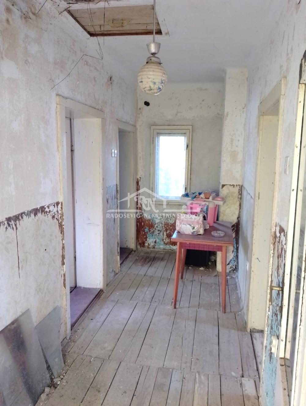 Slika 11 - Ivka Milosavljevića,  Kuća na prodaju, 66m2, 90.000€