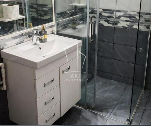 Slika 5 - Kneza Žike Mihajlovića, Trosoban stan za izdavanje, 77m2, 600€