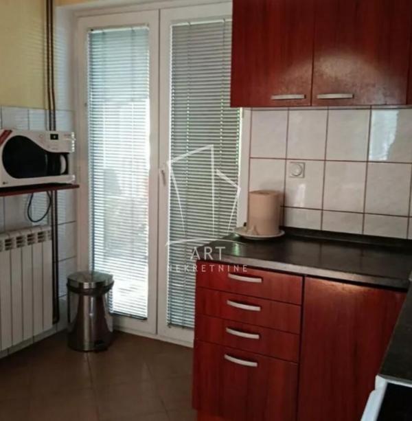 Slika 2 - Kneza Žike Mihajlovića, Dvosoban stan za izdavanje, 77m2, 500€