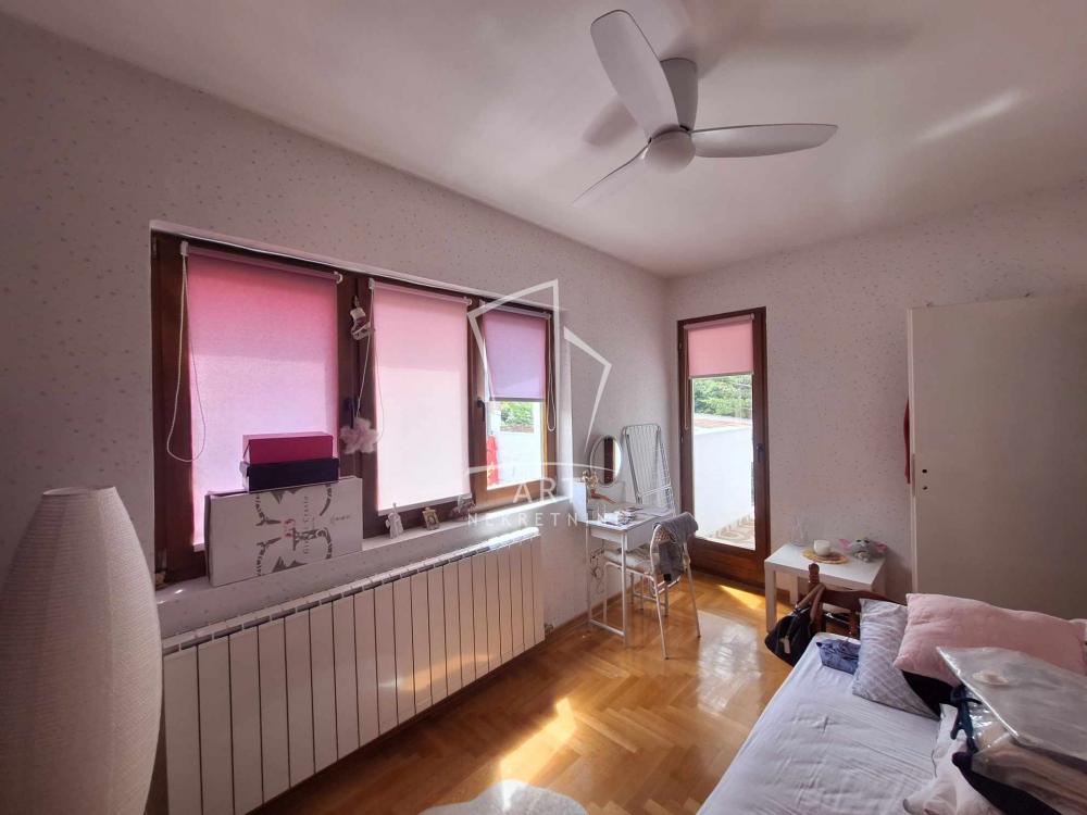 Slika 3 - Bože Jankovića, Četvorosoban stan za izdavanje, 92m2, 1.500€