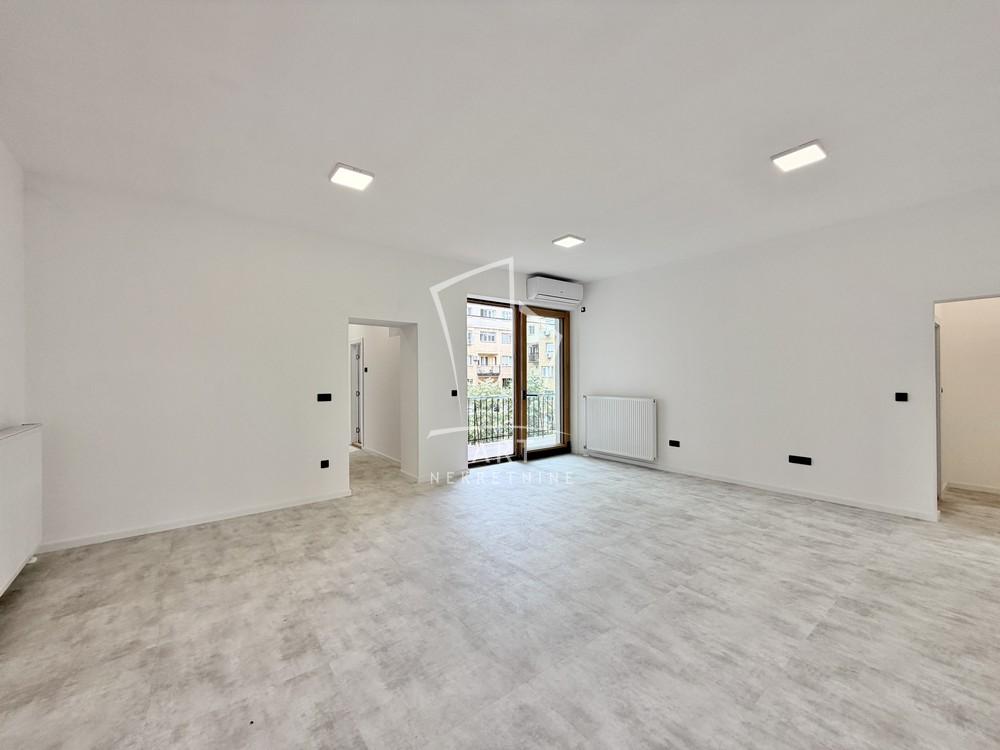 Slika 1 - Bulevar Kralja Aleksandra, Četvorosoban stan na prodaju, 103m2, 570.000€