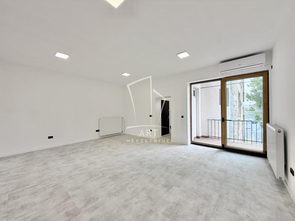Glavna slika -Bulevar Kralja Aleksandra, Četvorosoban stan na prodaju, 103m2, 570.000€