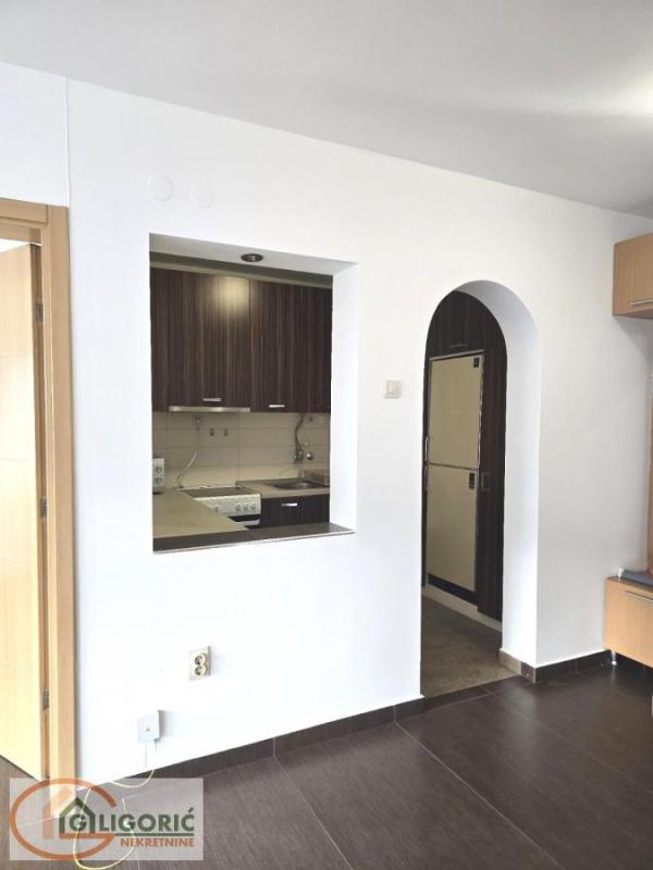 Slika 3 - Kraljice Marije,  Lokal za izdavanje, 41m2, 500€