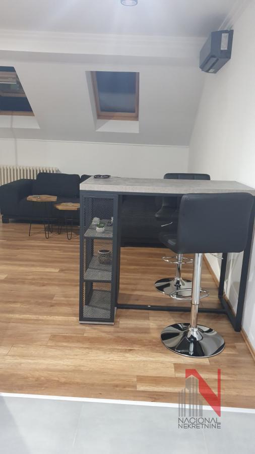 Slika 1 - DUNAVSKA, Jednosoban stan za izdavanje, 34m2, 300€