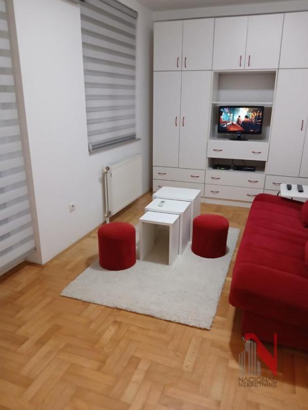 Slika 1 - STEFANA STEFANOVIĆA, Jednosoban stan za izdavanje, 28m2, 300€