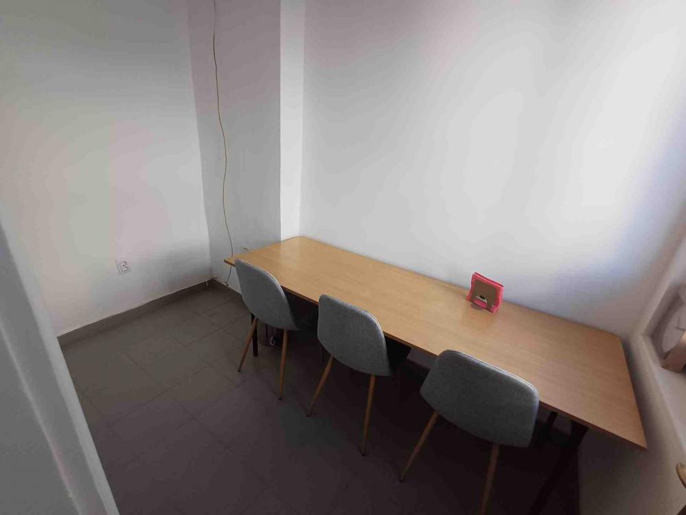 Slika 7 - Bulevar Despota Stefana,  Lokal za izdavanje, 135m2, 1.300€