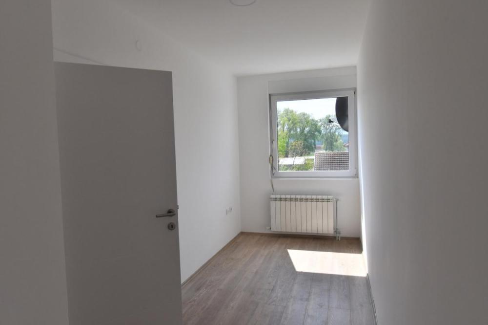 Slika 6 - Ratarska, Trosoban stan na prodaju, 77m2, 108.000€
