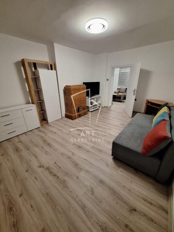 Slika 8 - Blagoja Parovića, Trosoban stan za izdavanje, 56m2, 550€