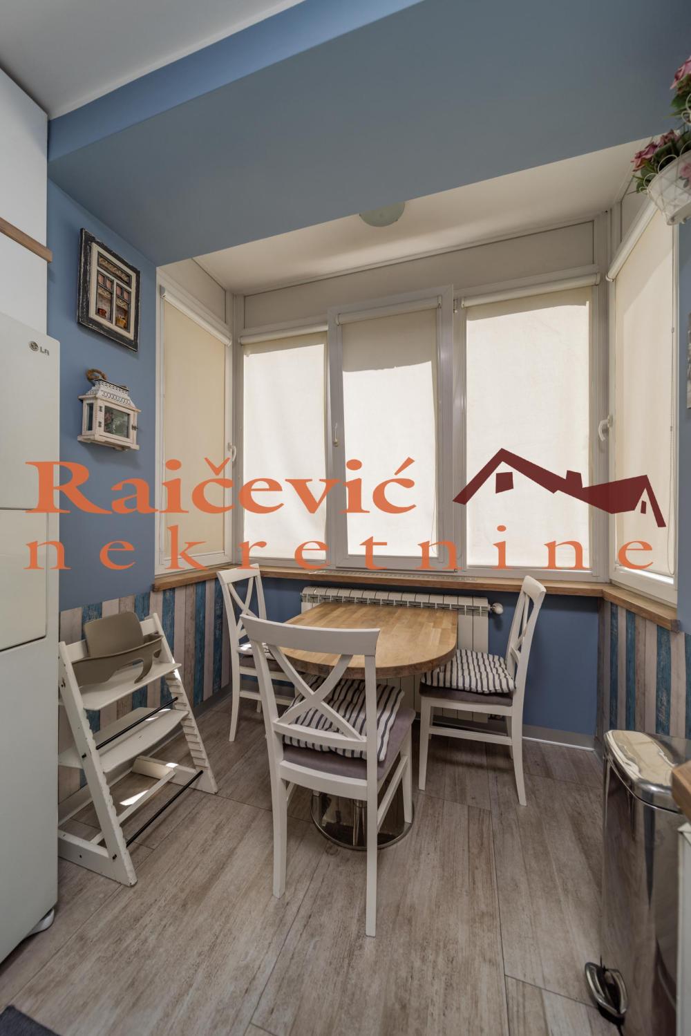 Slika 9 - Cetinjska, Trosoban stan na prodaju, 80m2, 399.000€