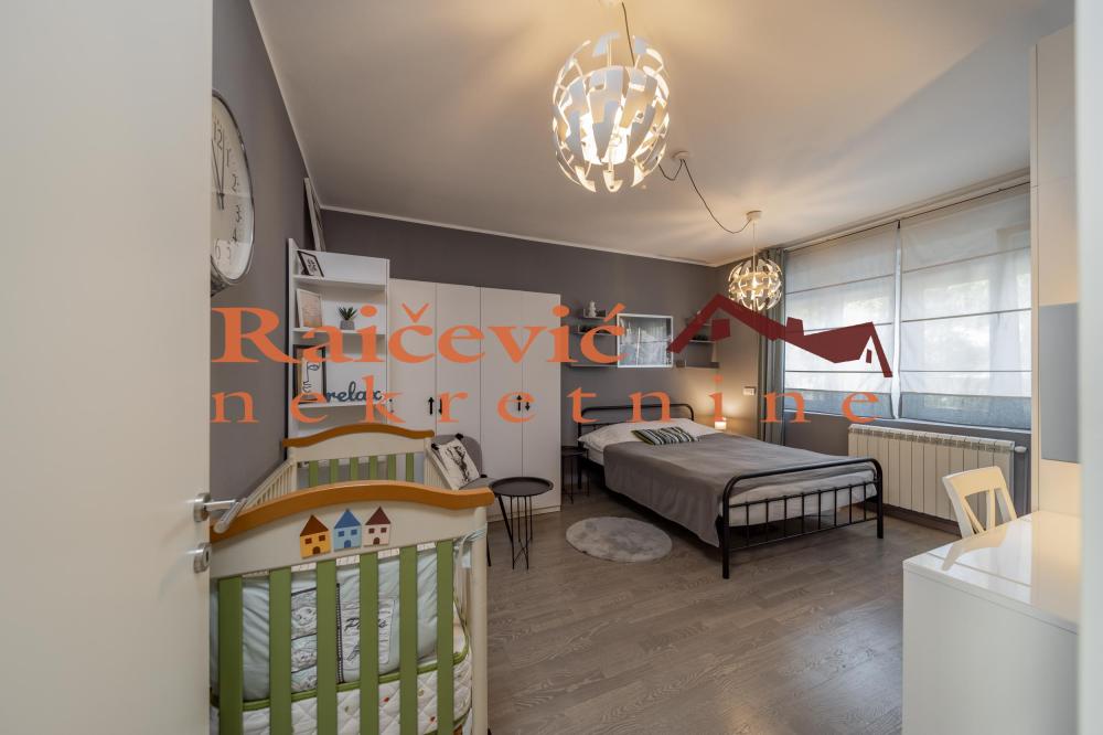 Slika 10 - Cetinjska, Trosoban stan na prodaju, 80m2, 399.000€
