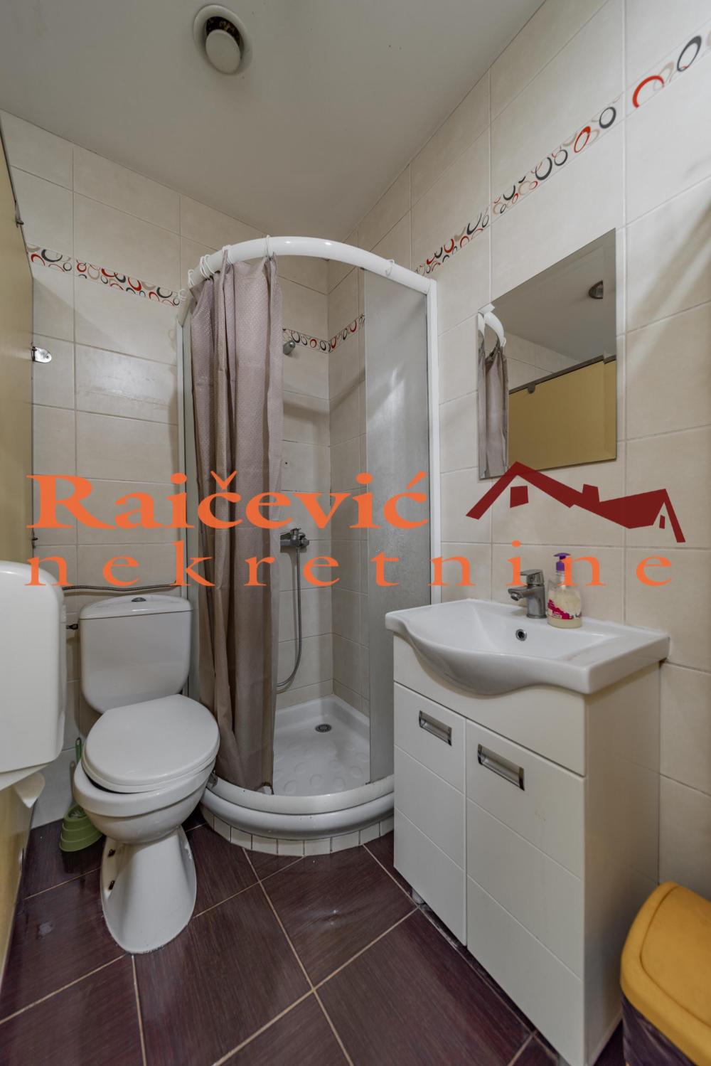 Slika 11 - Karadjordjeva, Šestosoban stan na prodaju, 93m2, 350.000€