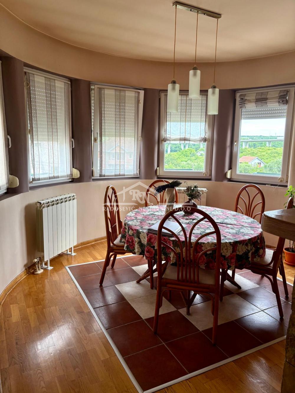 Glavna slika -Baš-Čelika, Četvorosoban stan na prodaju, 89m2, 170.000€