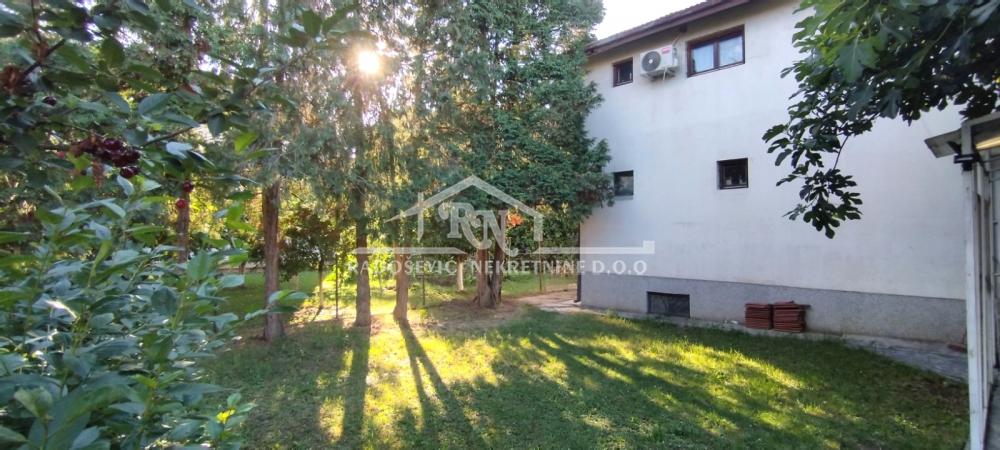 Slika 3 - Kralja Milutina,  Kuća na prodaju, 366m2, 400.000€