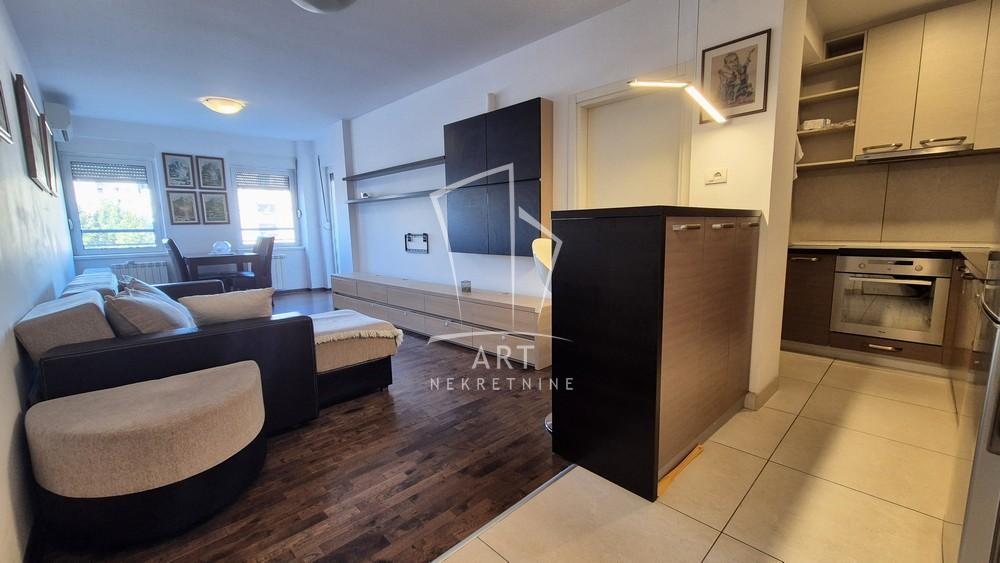 Slika 3 - Križanićeva, Trosoban stan za izdavanje, 64m2, 700€