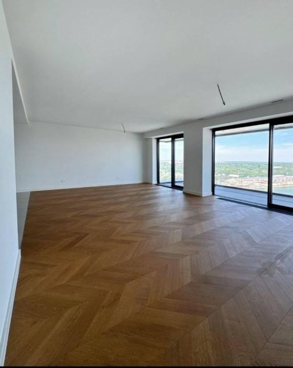 Slika 6 - Hercegovačka, Četvorosoban stan na prodaju, 176m2, 1.510.000€