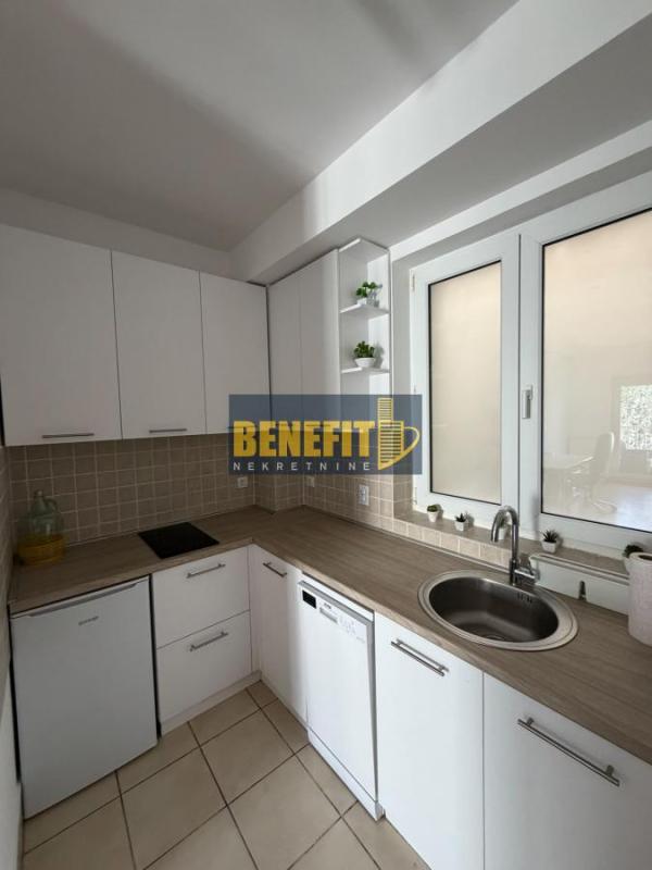 Slika 8 - Dvosoban stan za izdavanje, 50m2, 800€