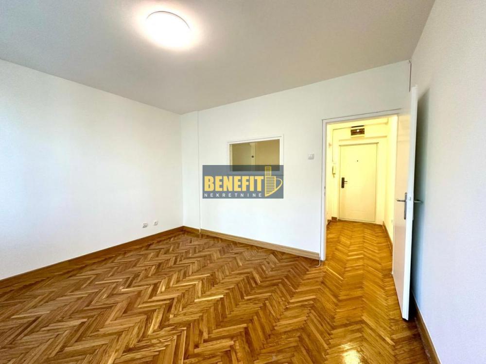 Slika 2 - Jednosoban stan na prodaju, 25m2, 120.000€