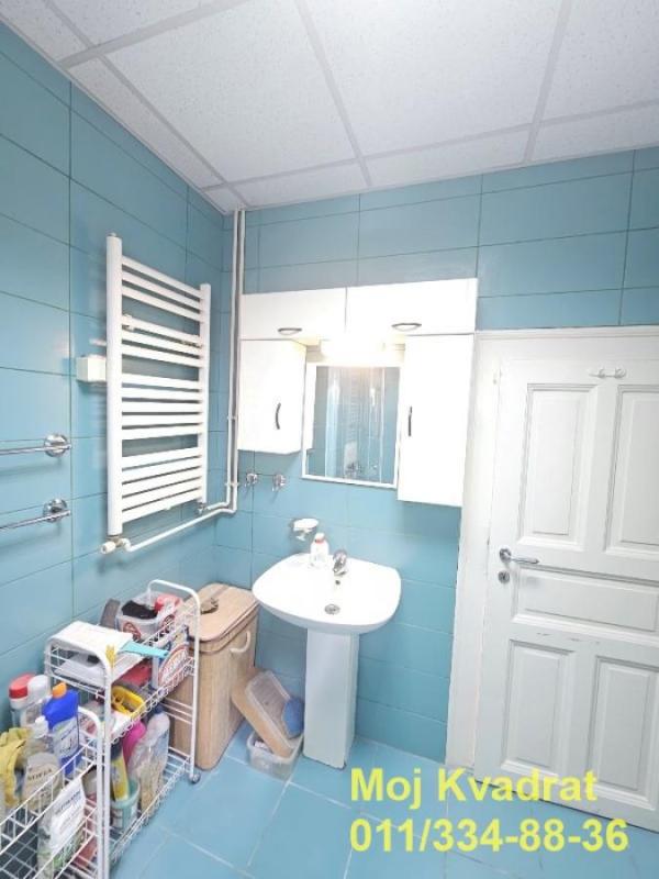 Slika 9 - Trosoban stan za izdavanje, 82m2, 1.100€
