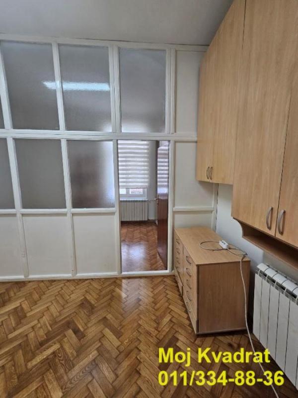 Slika 6 - Trosoban stan za izdavanje, 82m2, 1.100€