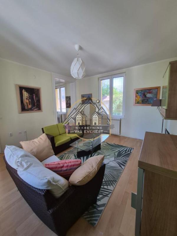 Glavna slika -Dvoiposoban stan na prodaju, 60m2, 220.000€