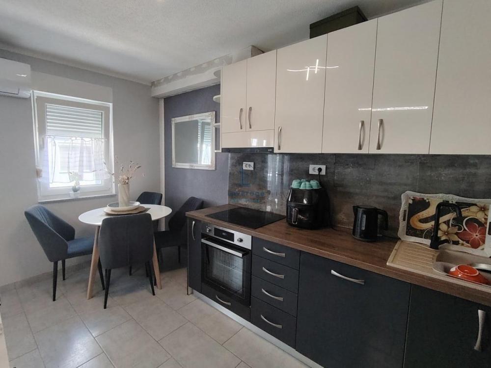 Slika 2 - Ugrinovački put 19. deo, Trosoban stan za izdavanje, 60m2, 500€