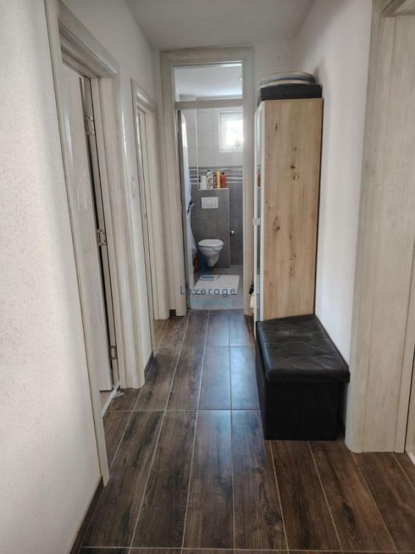 Slika 9 - Ugrinovački put 19. deo, Trosoban stan za izdavanje, 60m2, 500€