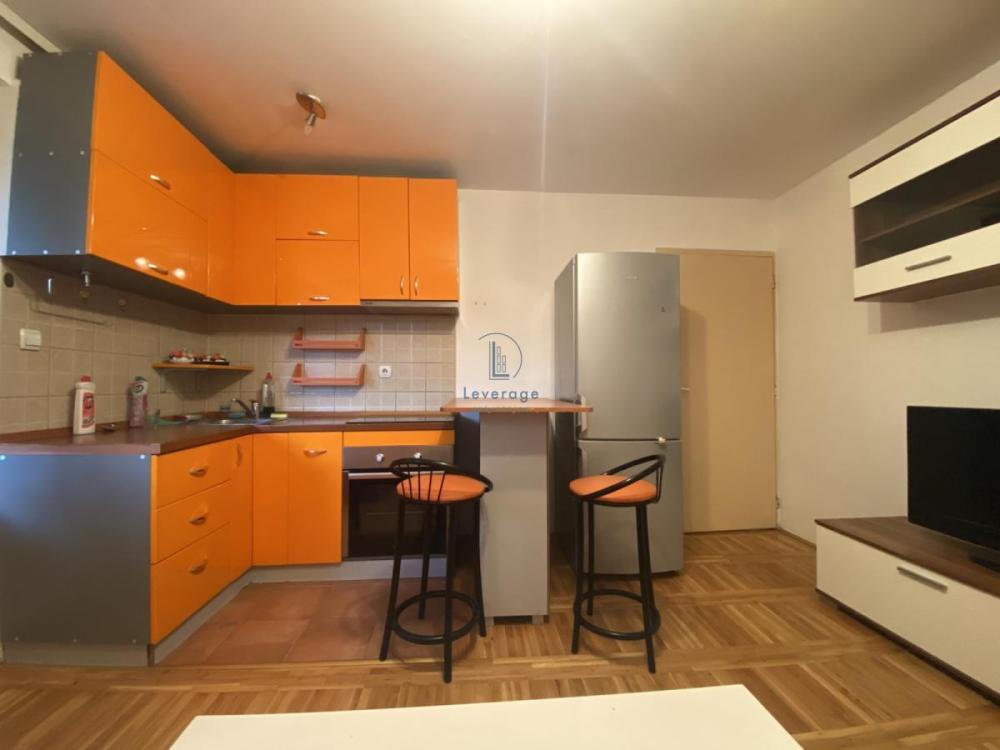 Slika 3 - Garsija Lorke, Jednoiposoban stan za izdavanje, 47m2, 400€
