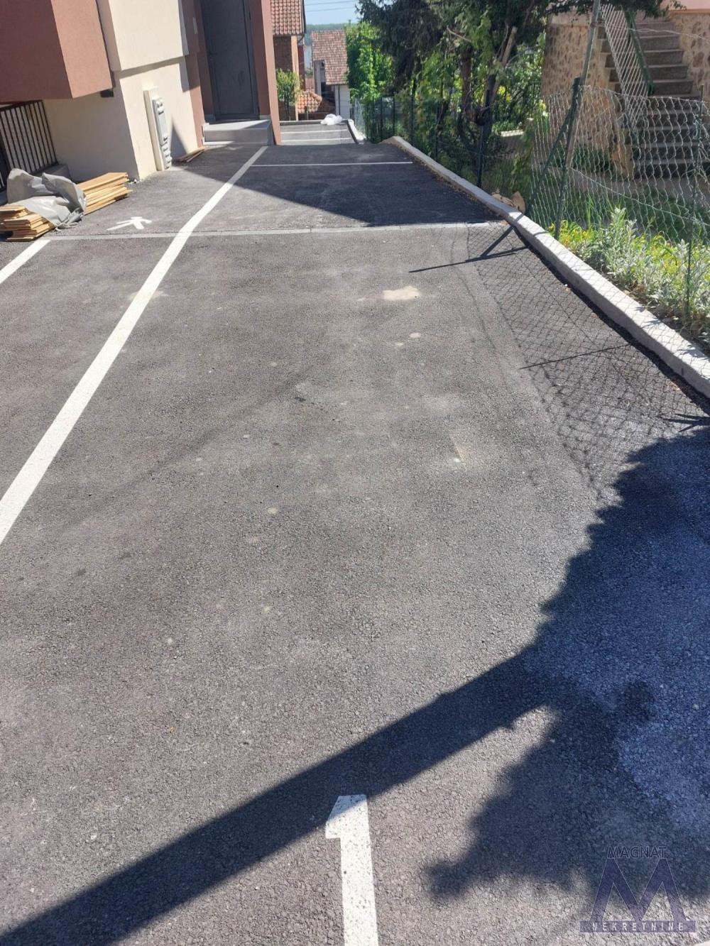 Slika 8 - Jednoiposoban stan za izdavanje, 360€