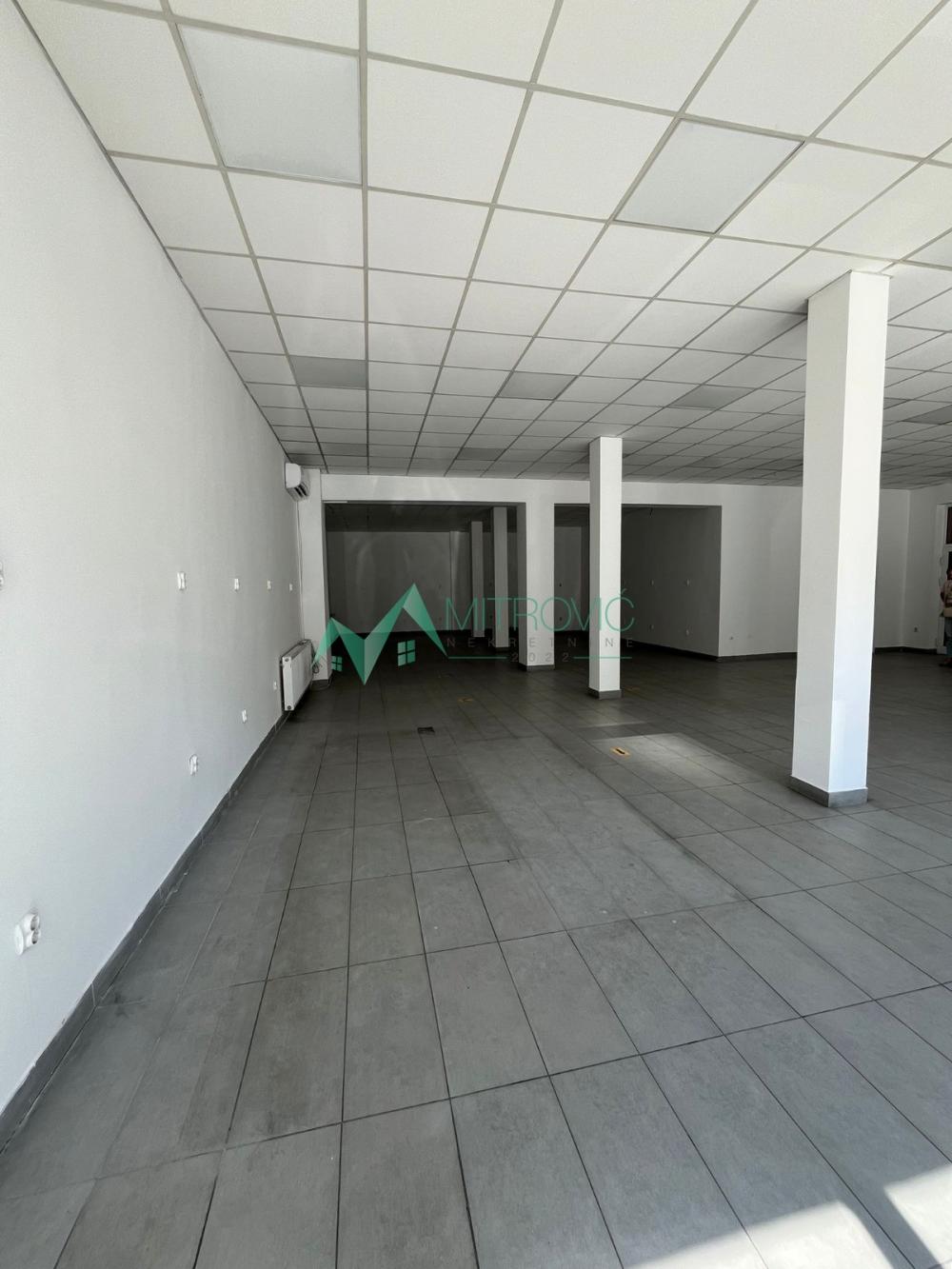 Slika 2 -  Lokal za izdavanje, 202m2, 2.200€