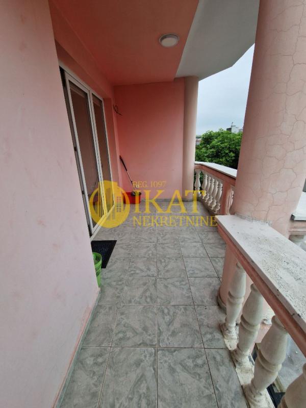Slika 4 - Radoja Dakića,  Lokal za izdavanje, 33m2, 350€