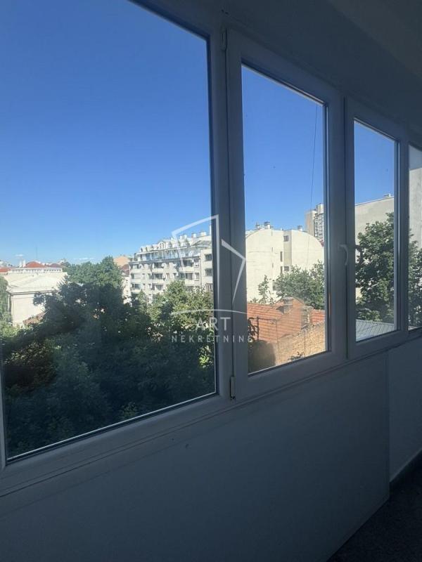 Slika 9 - 27. marta, Dvoiposoban stan za izdavanje, 57m2, 700€