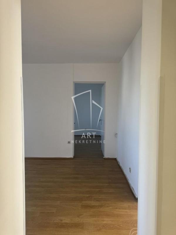 Slika 5 - 27. marta, Dvoiposoban stan za izdavanje, 57m2, 700€