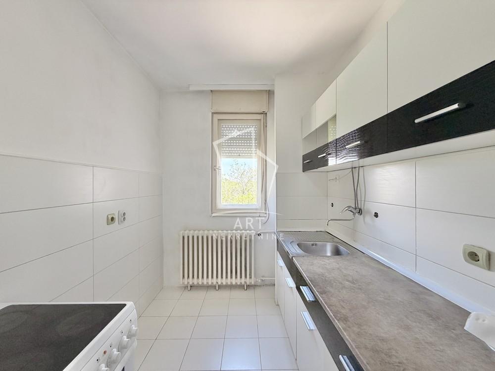 Slika 10 - Sretena Mladenovića Mike, Dvoiposoban stan na prodaju, 40m2, 125.000€