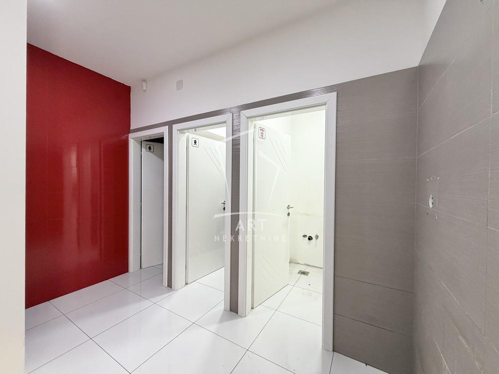 Slika 10 - Terazije,  Lokal za izdavanje, 179m2, 4.900€