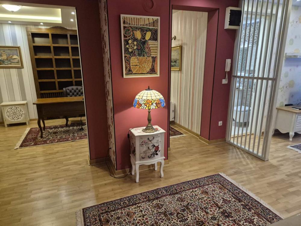Slika 5 - Jurija Gagarina, Trosoban stan za izdavanje, 102m2, 1.400€