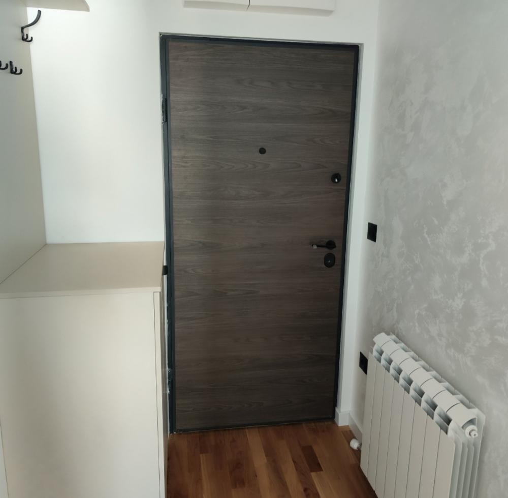 Slika 8 - Ugrinovačka, Jednoiposoban stan za izdavanje, 42m2, 690€