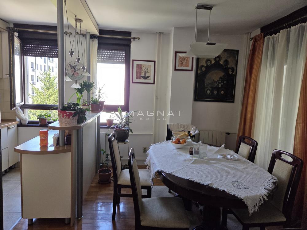 Slika 6 - Metohijska, Četvorosoban stan na prodaju, 109m2, 380.000€