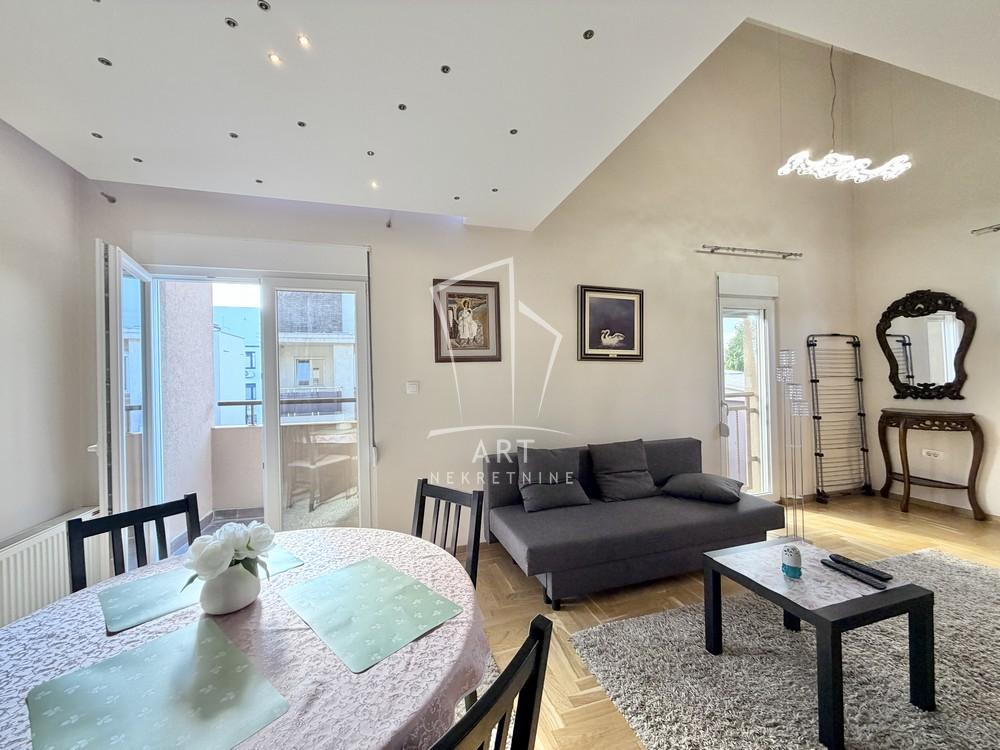 Slika 1 - Dragana Rakića, Trosoban stan na prodaju, 84m2, 304.500€