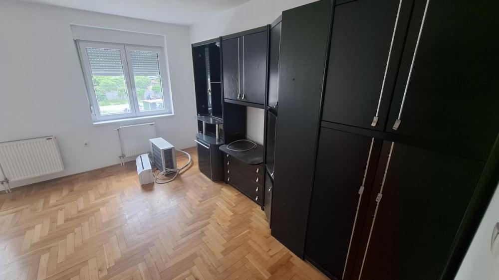 Slika 3 - Dvosoban stan za izdavanje, 67m2, 500€