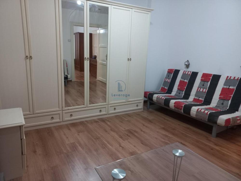 Slika 1 - Majke Jevrosime, Dvoiposoban stan za izdavanje, 52m2, 700€