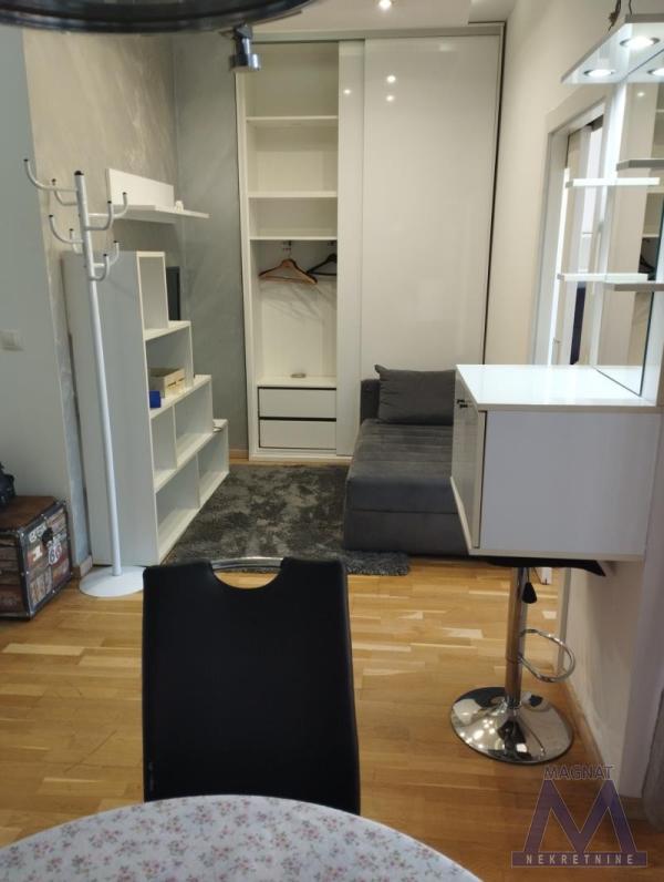 Slika 5 - Jednoiposoban stan za izdavanje, 380€