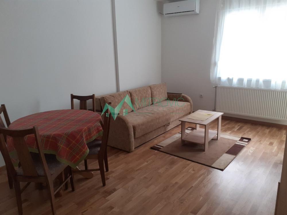 Glavna slika -Jednoiposoban stan za izdavanje, 41m2, 320€