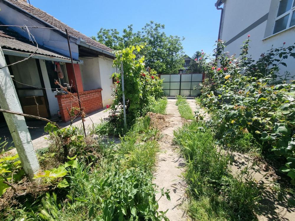 Slika 4 -  Kuća na prodaju, 210m2, 74.270€