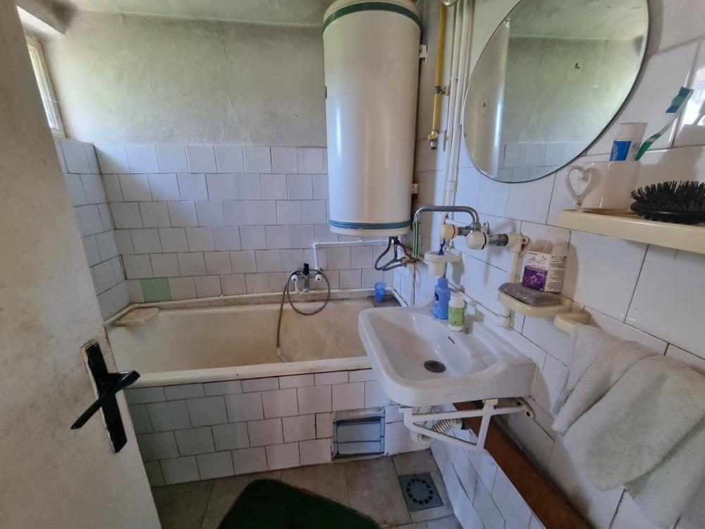 Slika 7 -  Kuća na prodaju, 210m2, 74.270€