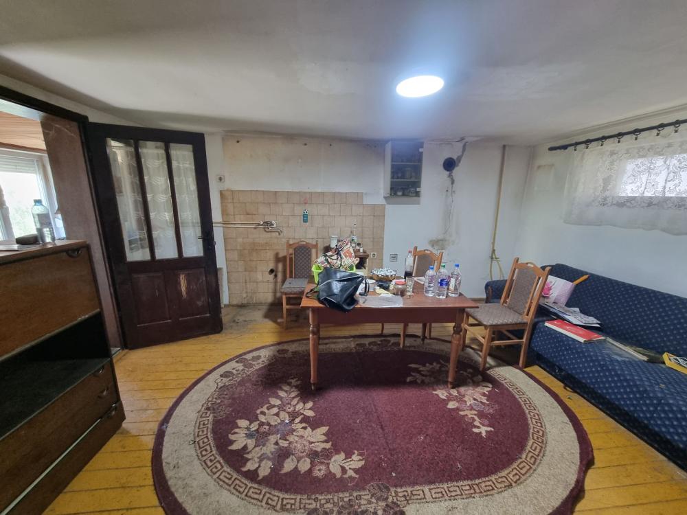 Slika 9 -  Kuća na prodaju, 210m2, 74.270€