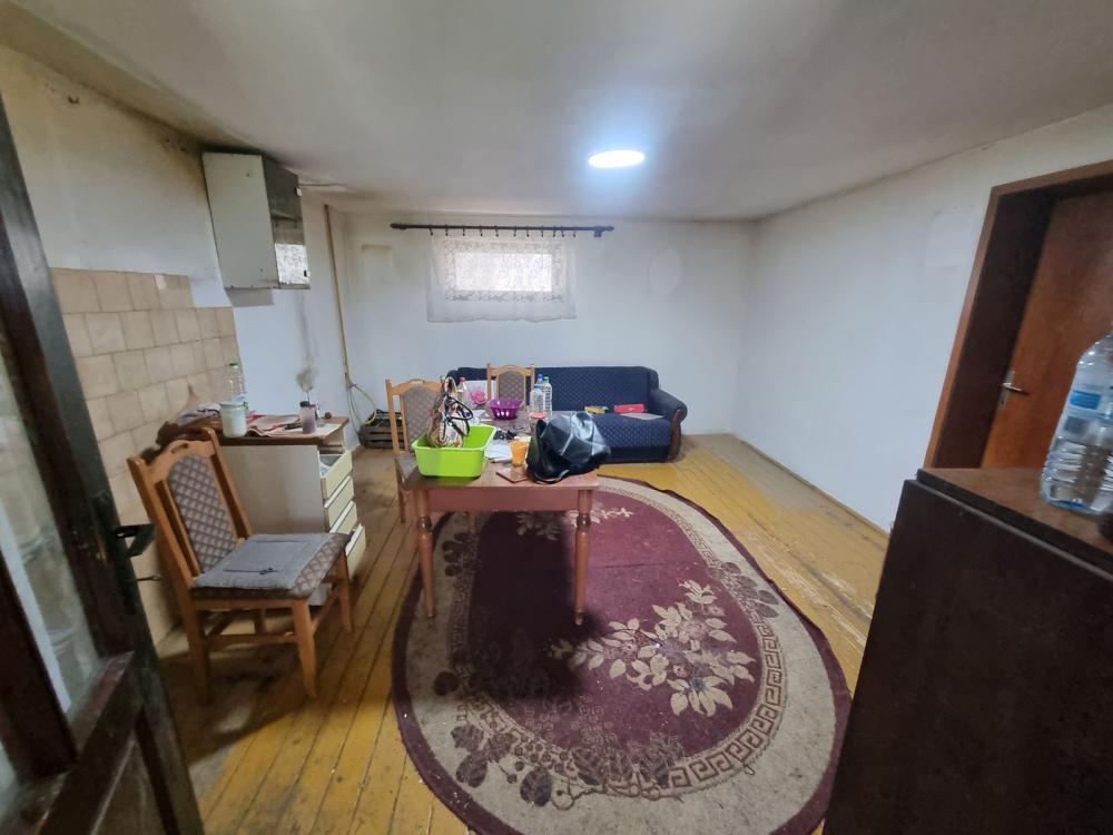 Slika 11 -  Kuća na prodaju, 210m2, 74.270€